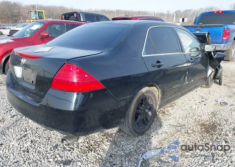 2006 Honda Accord 2.4 Se z USA, uszkodzony, nr VIN 1HGCM56386A063755